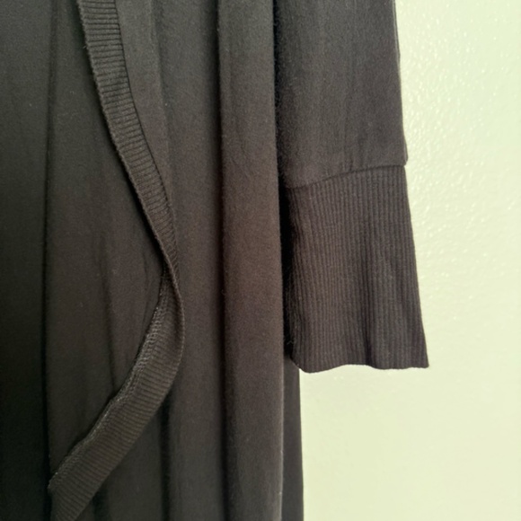 Torrid - Super Soft Cardigan Dolman Sleeve Rib-Cuff Black Oversized Large / 0 - Picture 3 of 10